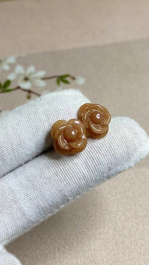 Anting-anting Bunga Giok Cui Giok Mawar Alami yang terbuat dari perak 925 Ukuran 14mm Giok yang halus dan hangat Sudah termasuk pajak pengiriman