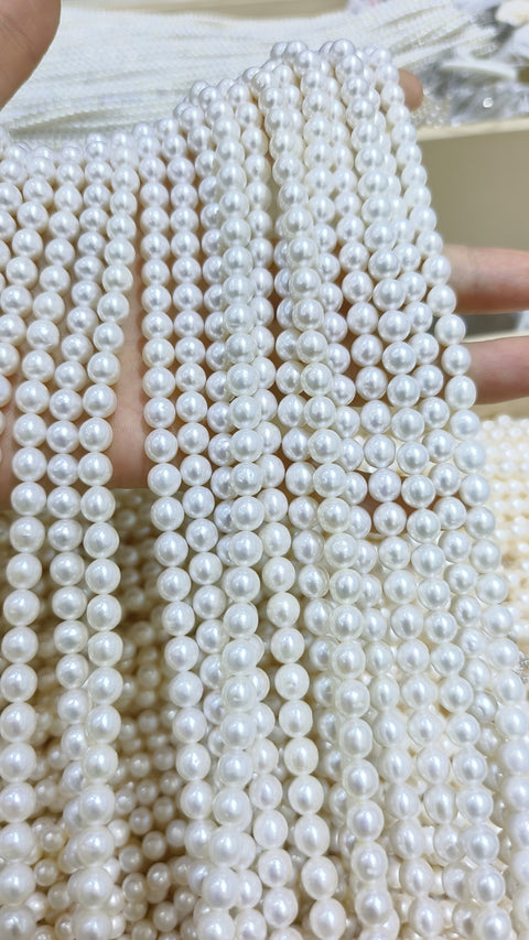 Kalung mutiara air tawar alami Ukuran 6-6.5mm jepitan perak 925 Tekstur halus dan gaya hangat Gaya sederhana Sudah termasuk pajak pengiriman.
