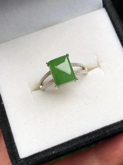 Cincin giok Hetian dengan bezel yang dapat disesuaikan, terbuat dari perak 925, gaya sederhana yang indah, ukuran 8 * 10mm, sudah termasuk ongkos kirim dan pajak.