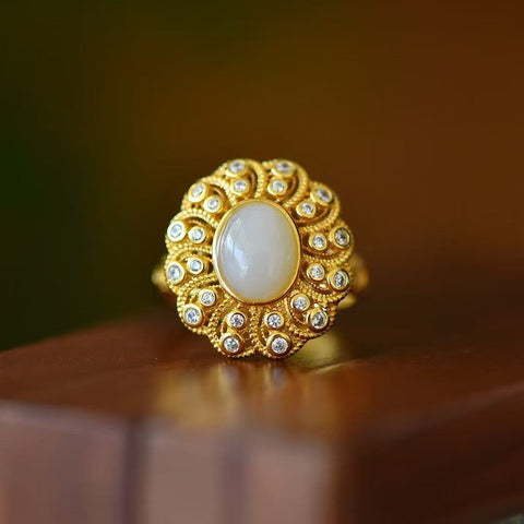 925 Perak dengan Hetian Jade (7 * 9) Cincin Lolong Kerawang Permukaan Telur (Emas) Pengerjaan halus, gaya sederhana sudah termasuk pajak pengiriman