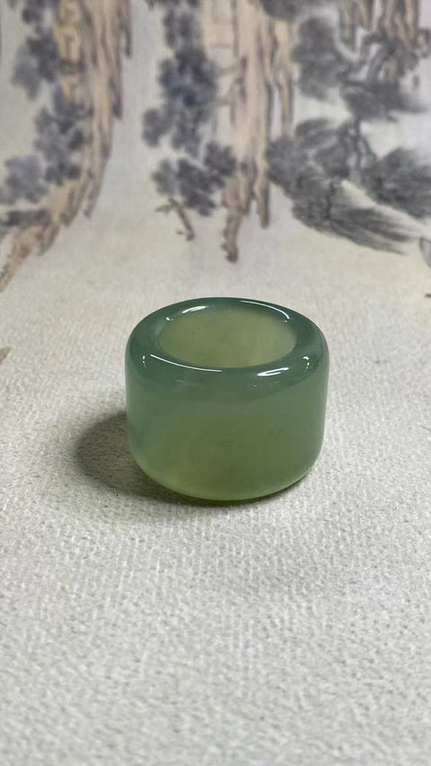 Pemicu Giok: Giok Ciu Halus Berdinding Tebal - Pemicu, Diameter Lubang: 22.8mm, Tinggi: 24.5mm Sudah termasuk pajak pengiriman.