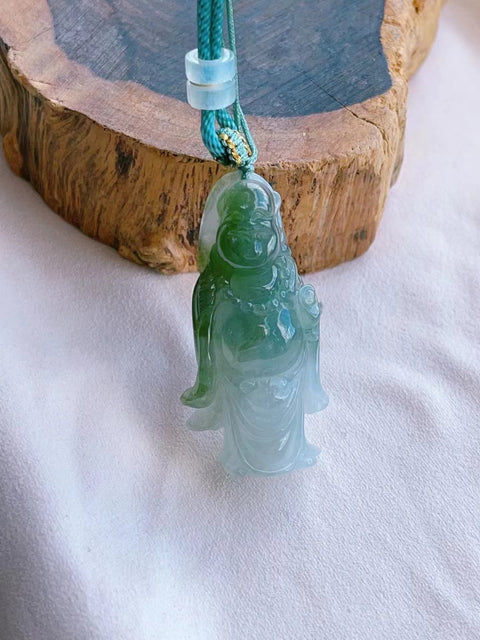 Batu giok alami liontin Buddha yang mudah Ukuran 45.8 * 23.6 * 12.1mm Tekstur halus dan warna yang hangat Sangat cantik dan indah Sudah termasuk pajak pengiriman.