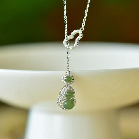 10853-2 Kalung Labu Jasper Alami 925 pengaturan perak Ukuran 5 * 5mm Giok halus dan hangat, gaya yang indah sudah termasuk pajak pengiriman.