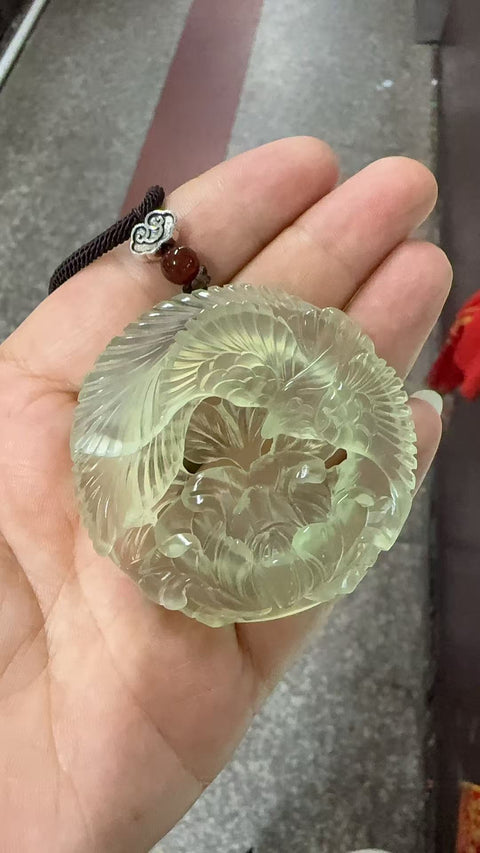 Liontin giok xiuyu burung phoenix + bunga peony, melambangkan kemakmuran dan kekayaan, ukuran 52 x 10 mm，gratis ongkir dan bea cukai