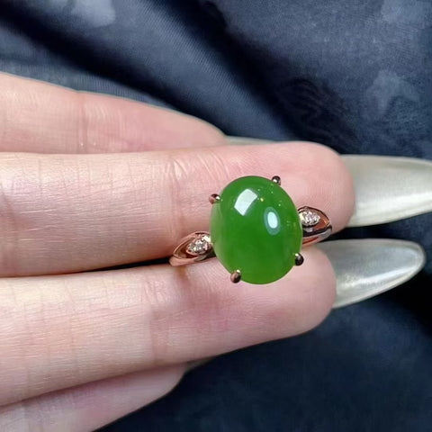 Cincin Telur Jasper Alami 925 perak bertatahkan bahan sebening es Ukuran 10 * 12mm Gaya sangat indah dan elegan Sudah termasuk pajak pengiriman.