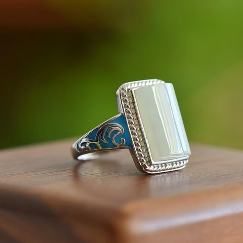 1037 Cincin Enamel Giok Hetian Alami yang terbuat dari perak 925 dengan enamel.