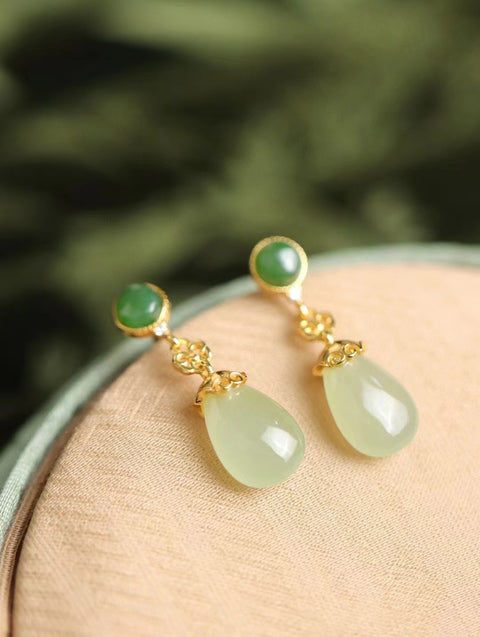 Anting Giok Alami + Anting Tetes Jasper Giok yang bersih, halus dan hangat, terbuat dari 925 perak, sudah termasuk pajak pengiriman.