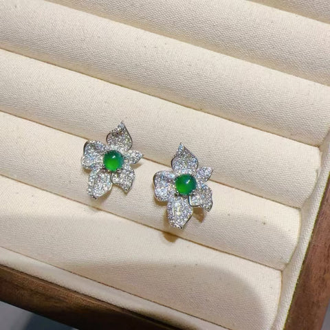 Anting Kelopak Batu Giok Alami 925 Perak Pengaturan Ukuran 5mm Batu giok bersih dan halus termasuk ongkos kirim dan pajak.
